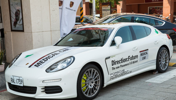 高雄鹽埕寶島回饋VIP 保時捷試駕活動